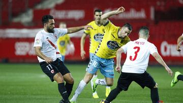 El Lugo empata en Sevilla y duerme en puestos de playoff