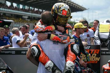 A Pedro Acosta le valía un cuarto puesto hiciera lo que hiciera Tony Arbolino, piloto italiano que va segundo en la general de Moto2.