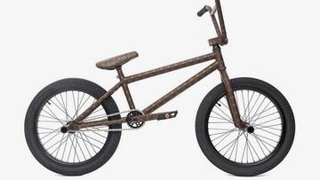 Louis Vuitton y el BMX cruzan sus caminos en Capucines 218
