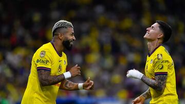 Rodrigo Aguirre celebrates his goal 0-1 with Brian Rodriguez of America during the 12th round match between Atlas and America as part of the Liga BBVA MX, Torneo Clausura 2025 at Jalisco Stadium, on March 15, 2025 in Guadalajara, Jalisco, Mexico.
