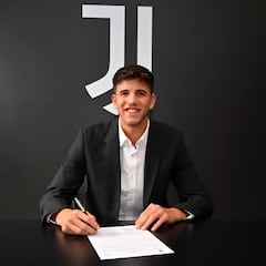 La Juventus le cede al Racing al central zurdo Facu González
