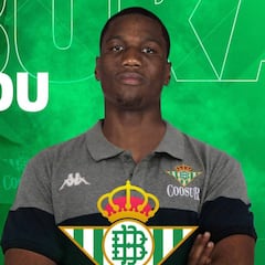 El pívot nigeriano Ebuka Izundu, nuevo jugador del Betis