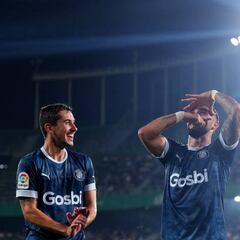 El Girona también devora al Elche de Mantecón