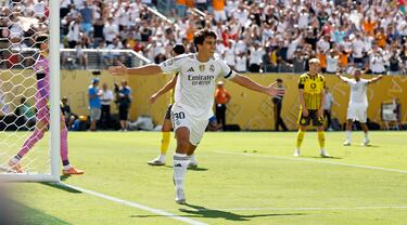 Gran envío de Arda Güler que encuentra a Gonzalo, que con un remate sutil tras un magnífico desmarque logra superar a Kobel. Es su 4º gol en este Mundial de Clubes.