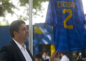 Homenaje a Andr&eacute;s Escobar en Medell&iacute;n