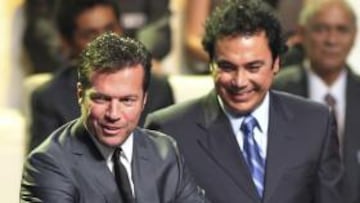 <b>FELICES. </b>Matthäus y Hugo, ayer en el acto de investidura.