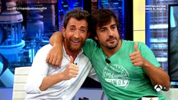 El selfie del &quot;se queda&quot; de Pablo Motos y Fernando Alonso