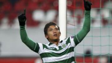 El delantero colombiano anotó su tercer gol en la Europa League