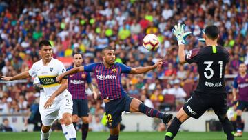 El centrocampista brasileño del Barcelona, Rafinha, durante un partido.