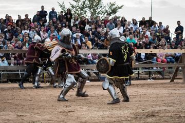 En los alrededores del Castillo de Belmonte, Cuenca, se ha disputado el IV Torneo Nacional de combate medieval, que goza cada año de más aficionados. 
 