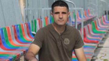 <b>EL META ARLEQUINADO. </b>David de Navas posa para AS en las instalaciones de Sant Oleguer.