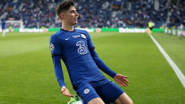 PORTO, PORTUGAL - MAY 29: Kai Havertz of Chelsea celebrates after scoring their side&#039;s first goal during the UEFA Champions League Final between Manchester City and Chelsea FC at Estadio do Dragao on May 29, 2021 in Porto, Portugal. (Photo by Jose Co