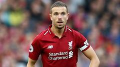 Henderson agrees new 'long-term' Liverpool deal