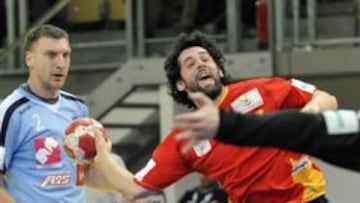 <b>HISTÓRICO. </b>Juanín García logró así su gol 702 con España.