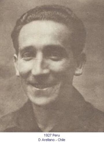 En 1926, Chile volvió a albergar el Campeonato Sudamericano de Selecciones. Terminó en el tercer puesto. Jugó cuatro partidos, con dos victorias, un empate y una derrota. La figura y goleador de 'La Roja' fue David Arellano, fundador de Colo Colo.