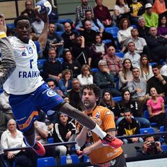 Un coral Granollers arrolla al Ademar totalmente desarmado