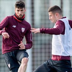 Guruzeta sufre una rotura de ligamentos