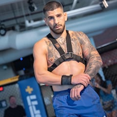 Topuria: “Oliveira verá pronto la finalización”