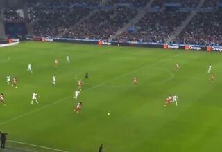 La polémica jugada de Maripán que es discutida en Francia: ¿era para roja?