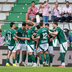 El Racing de Ferrol se da una mini alegría a costa del Cádiz