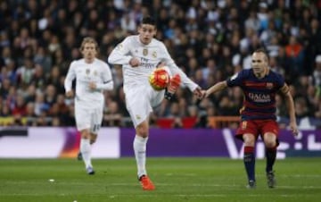 James Rodríguez pierde su segundo clásico frente al Barcelona