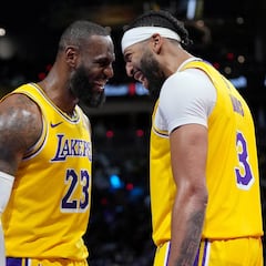 NBA Playoffs: Lakers injury update - will LeBron and Davis play?
