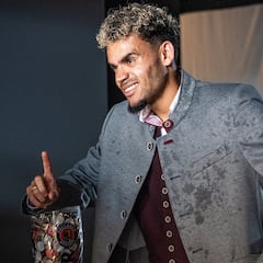 Luis Díaz: “Van a pasar cosas muy buenas con Harry, Olise...”