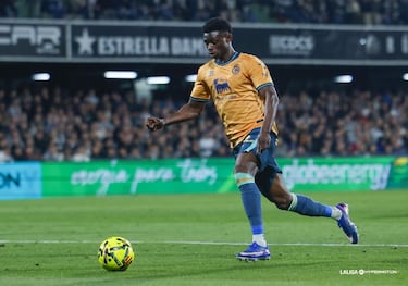 Aprobados y suspensos del Racing en Castellón: entró candidato, salió favorito