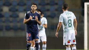 La U vence a Wanderers sin jugar bien gracias a un gol de Larrivey