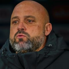 Manolo: “Esto es un club profesional, aquí tenemos que volar todos”