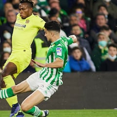 Pellegrini busca su zaga ideal