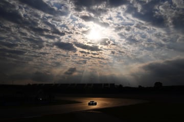 Bonita imagen del piloto de Fórmula 1 canadiense Lance Stroll durante el Gran Premio de Turquía.