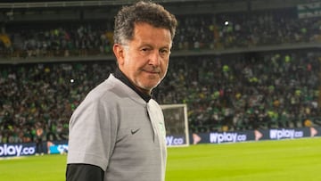 Juan Carlos Osorio coach of the Atletico Nacional during a match between Independiente Santa Fe and Atletico National as part of the Torneo Clausura Liga Aguila at Estadio El Campin on October 29, 2019 in Bogota, Colombia. (Photo by Daniel Garzon Herazo/NurPhoto via Getty Images)