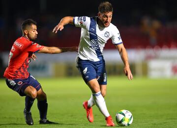 Cruz Azul y Rayados se interesaron en sus servicios, y aunque todavía no se confirma su salida del Puebla, es uno de los delanteros a seguir en el Apertura 2019. El canadiense hizo una buena Copa Oro con su selección.