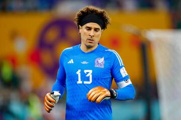 5 cosas que no conocías de Guillermo Ochoa, el héroe de México ante Polonia