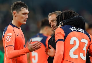 El fichaje del central, el lío de Navidad en el Barça