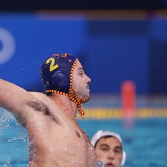 España entra en la Superfinal por la puerta grande