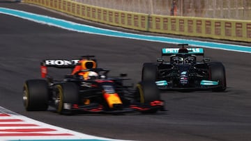 Hamilton resigned as Verstappen takes Abu Dhabi pole