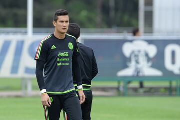 De la lista es el único que su regreso a México es más que inminente, pues afina detalles para dejar al APOEL y llegar a Pumas, donde de inicio va de suplente.