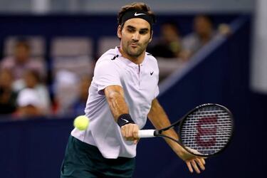 Federer beats Nadal to claim Shanghai Masters title