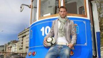 <b>LLEGÓ SU HORA. </b>Tras superar su lesión, Xisco debutará esta tarde como titular ante el Mallorca.