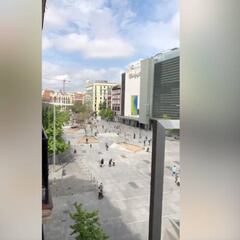 Coronavirus: Busy Madrid street raises alarm bells as under-14s allowed out