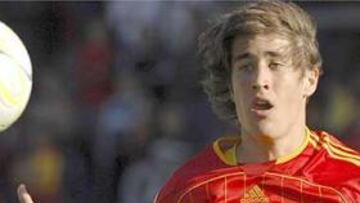 <B>16 AÑOS.</B> El joven delantero del Barcelona se ha estrenado con la Sub-21 cuando sólo tiene 16 años.