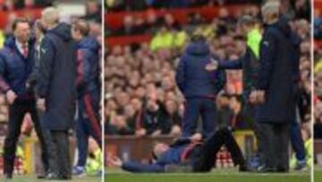 Así escenificó Van Gaal un piscinazo de Alexis ante el cuarto árbitro.