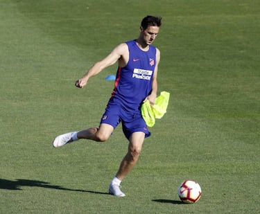 Atleti new boy Kalinic inherits Fernando Torres' old No.9 shirt