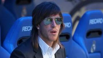 El central sevillano pidió ofrecer una rueda de prensa en el entrenamiento de hoy para aclarar la polémica que ha levantado el que se fuera del Bernabéu durante el partido ante el Valladolid para acudir a los toros: "Nadie puede poner en duda mi lealtad a este club, llevo cuatro años en el club y cada día me dejo la piel en el campo".