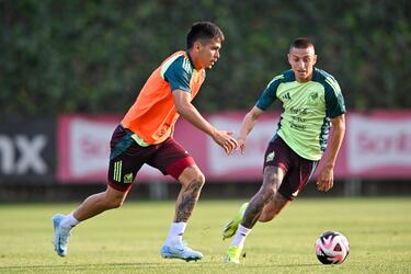 Javier Aguirre tendría lista su primera alineación para medirse a Nueva Zelanda