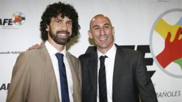 Tommasi junto a Rubiales.