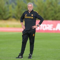 Abraham unsurprised by Portugal and Brazil interest in Mourinho