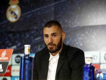 Benzema's contract-renewal press conference in pictures